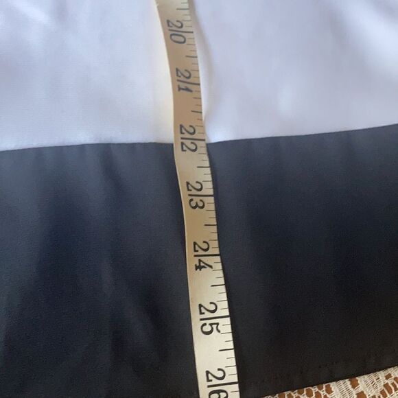 EUC Women’s Worthington Button Down Color Block Blouse Size XL - Picture 8 of 12